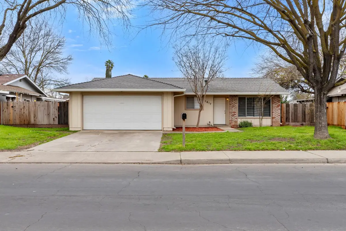 1617 Rose Avenue, Modesto, CA 95355 - #1