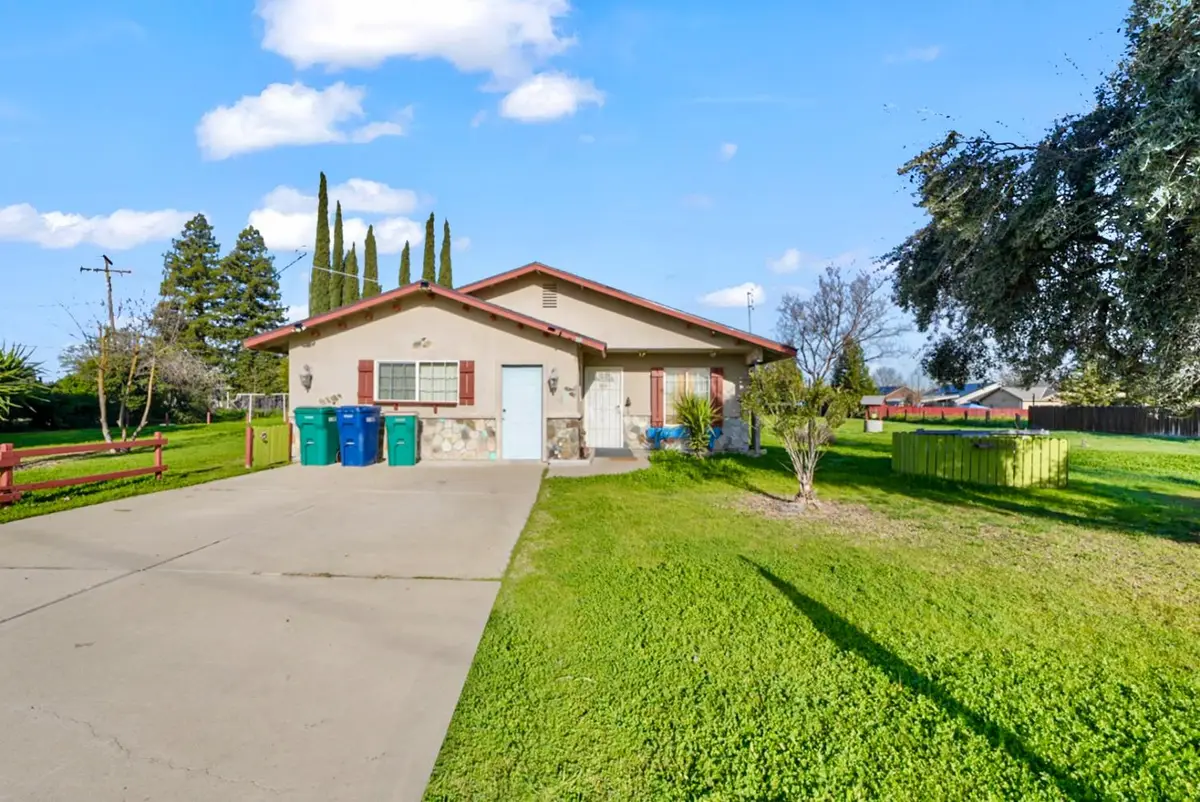 13180 Jackson Street, Le Grand, CA 95333 - #1
