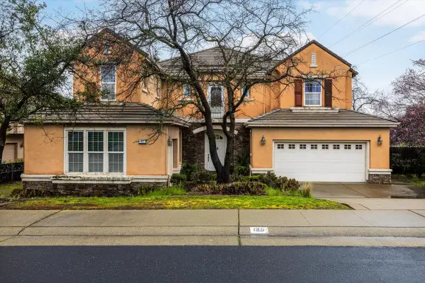 125 Knob Fork Court, Folsom, CA 95630