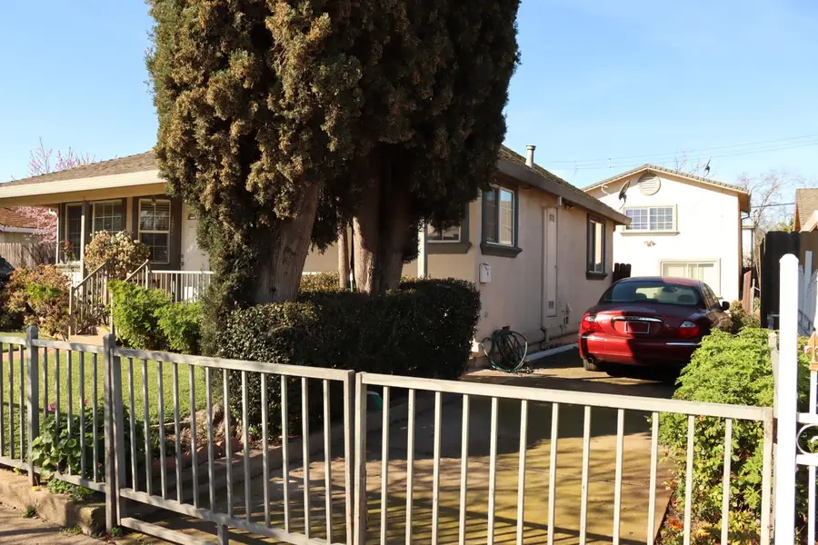 2275 Boxwood Street, Sacramento, CA 95815 - #2