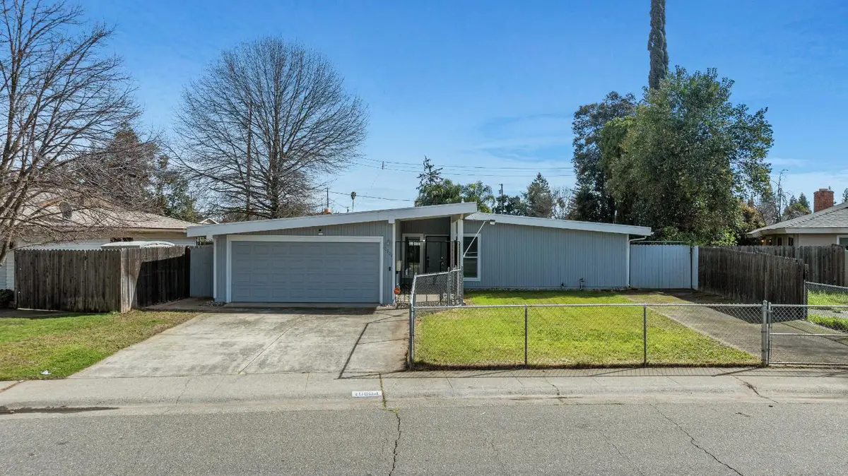 10804 Berwick Way, Rancho Cordova, CA 95670 - #1