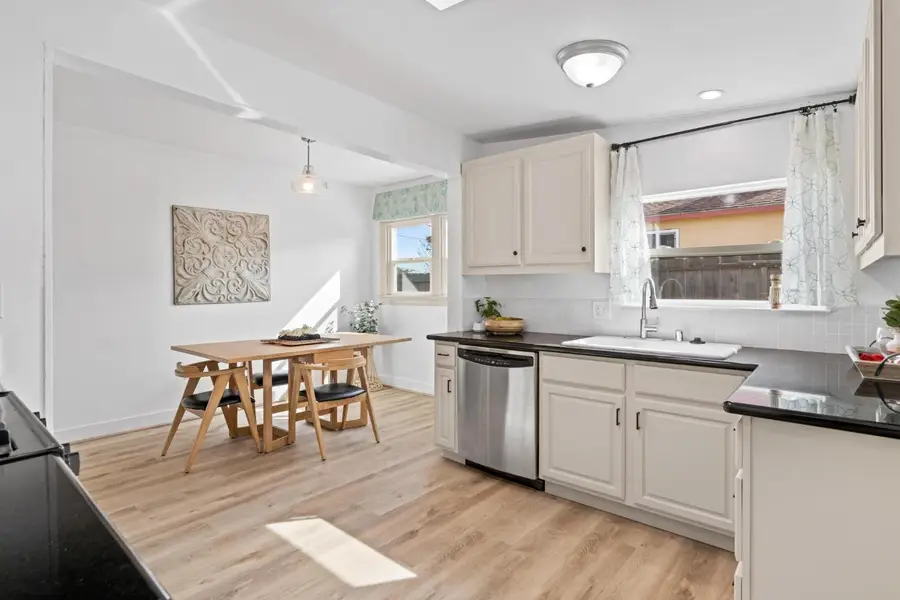 449 Poplar Avenue, Manteca, CA 95336 - #3