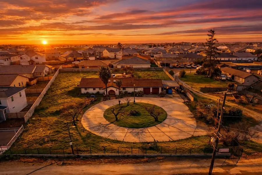 6400 E Hatch Road, Hughson, CA 95326 - #2