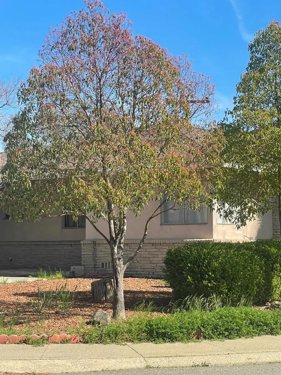 2325 Glen Ellen Circle, Sacramento, CA 95822 - #3