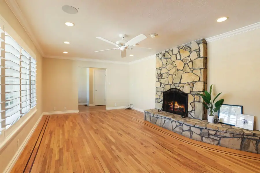 6796 E Woodward Avenue, Manteca, CA 95337 - #3