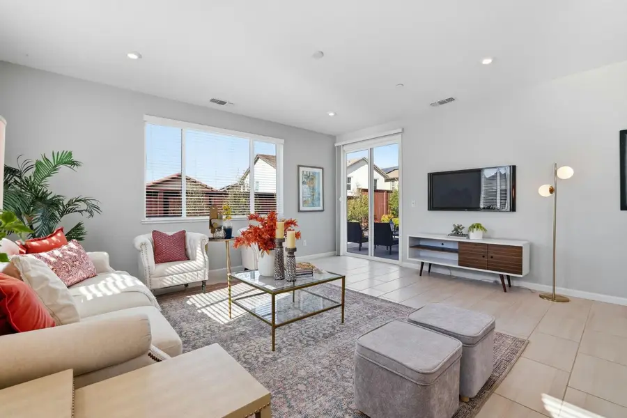 3539 Marshall Drive, Folsom, CA 95630 - #2