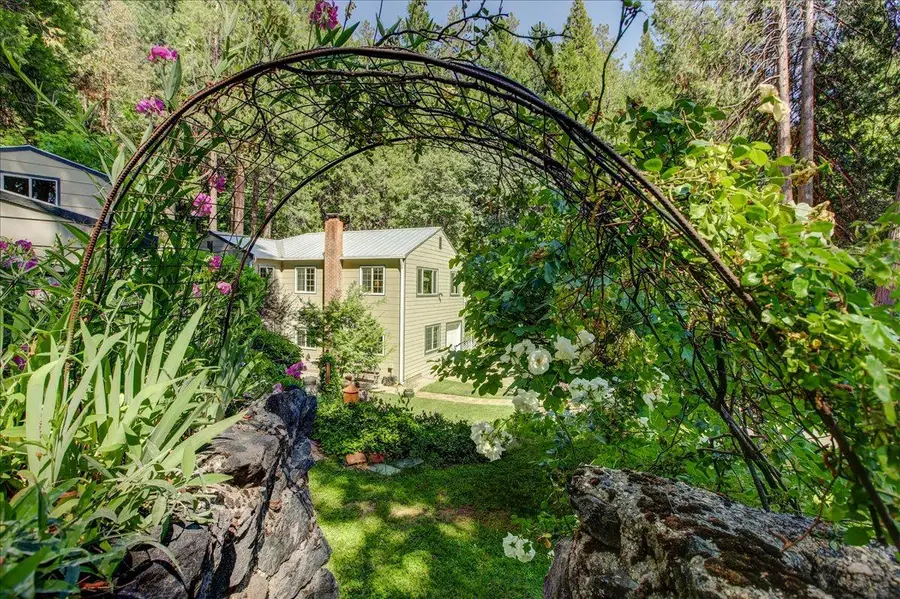 13784 Greenhorn Road, Grass Valley, CA 95945 - #3