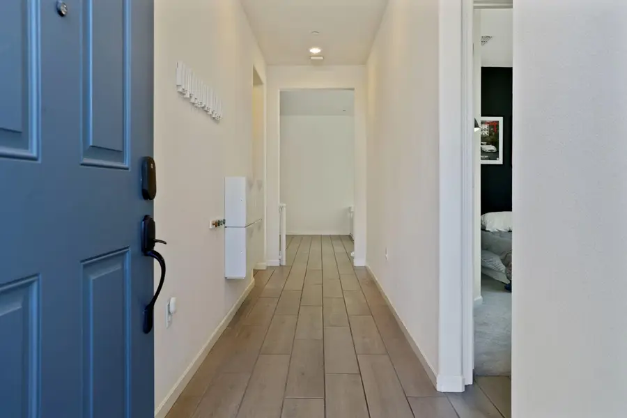 7501 Redwood Ivy Way, Sacramento, CA 95829 - #2