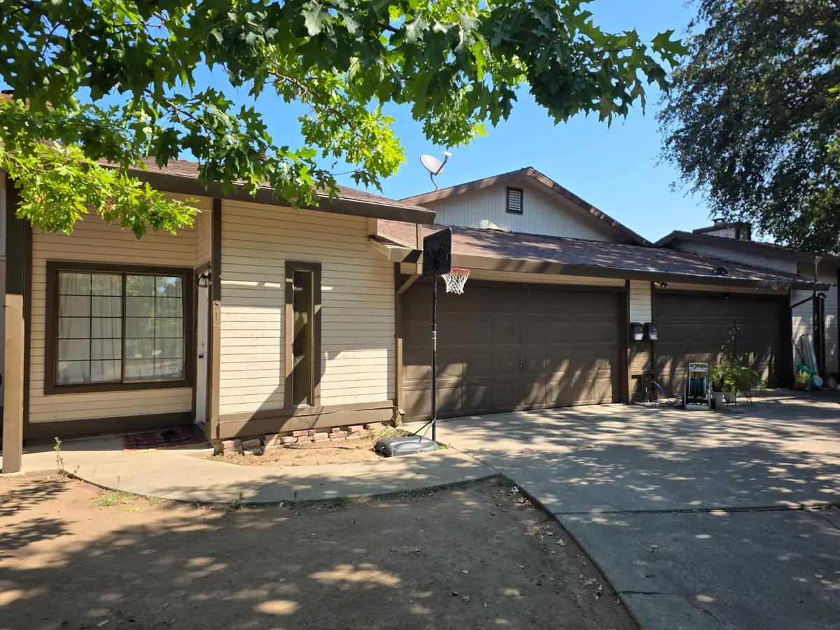 5151 Janell Way, Carmichael, CA 95608 - #1