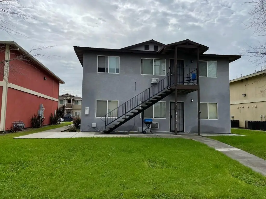 15 Coral Gables Court, Sacramento, CA 95822 - #1