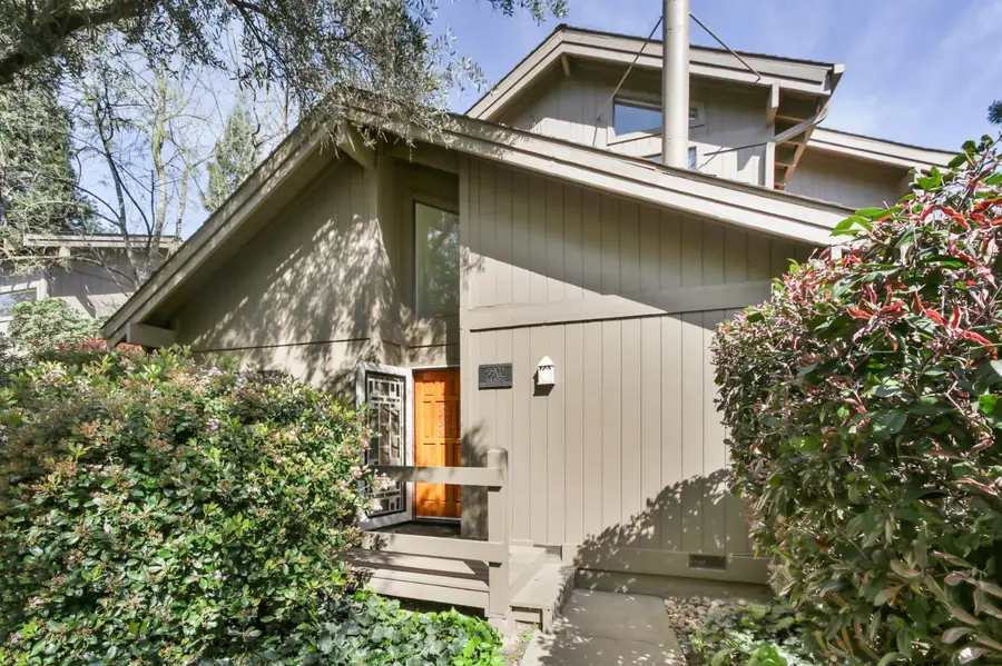 5902 Oak Avenue, Carmichael, CA 95608 - #3