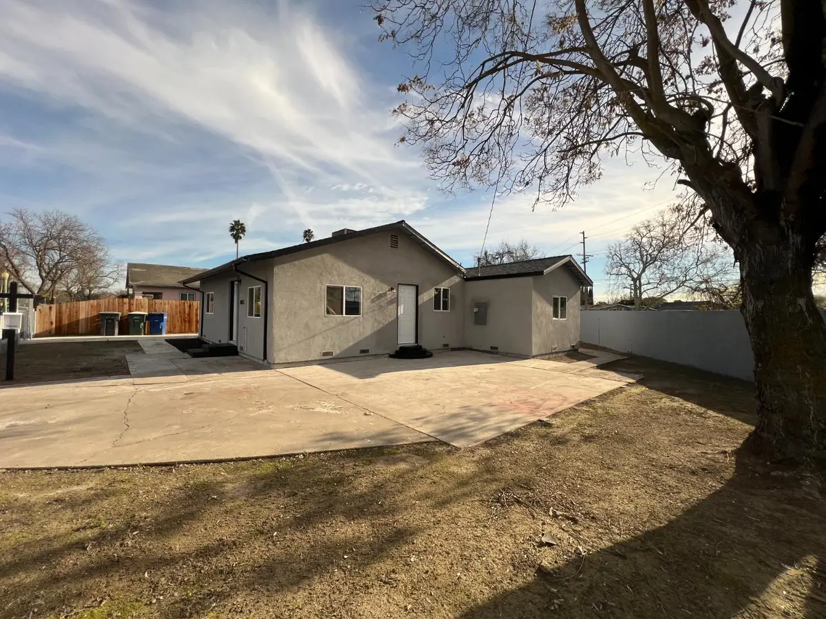 1031 4th Street, Modesto, CA 95351 - #1