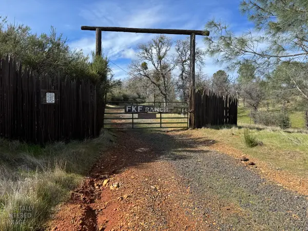 10662 Penon Blanco Lookout, Coulterville, CA 95311