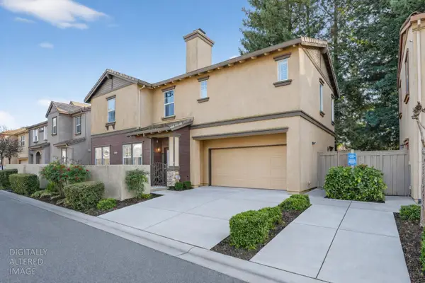 8006 N Linda Isle Lane, Sacramento, CA 95831