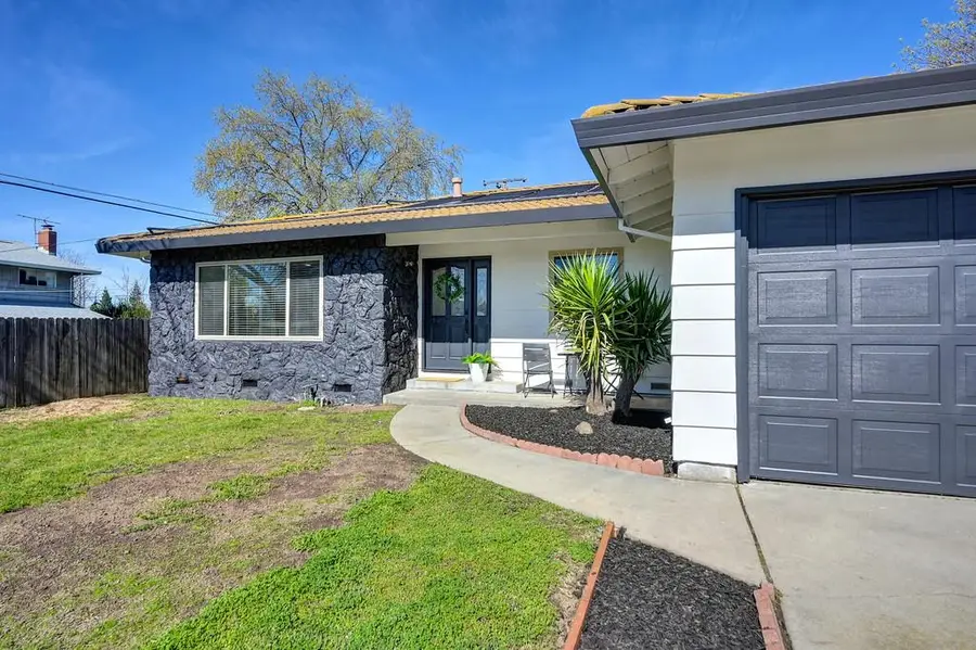 6211 Longmont Way, Carmichael, CA 95608 - #2