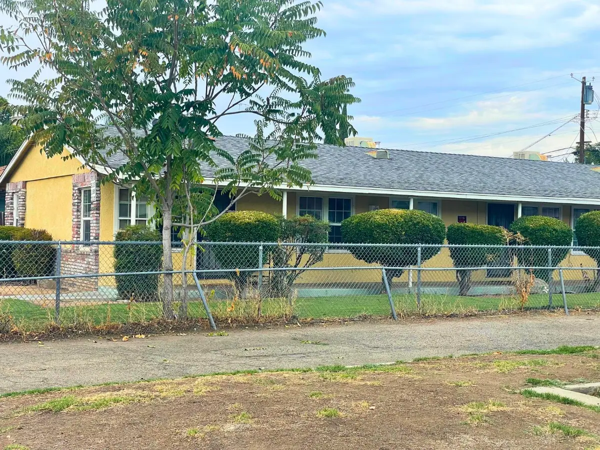 3331 E Clinton Avenue, Fresno, CA 93703 - #1
