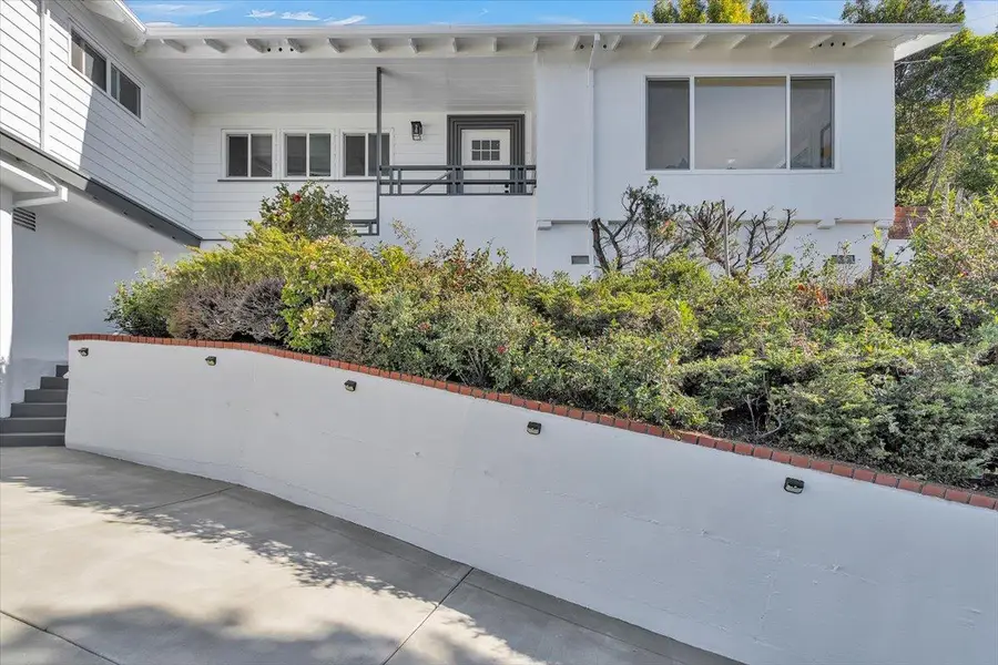 4894 Geranium Place, Oakland, CA 94619 - #3