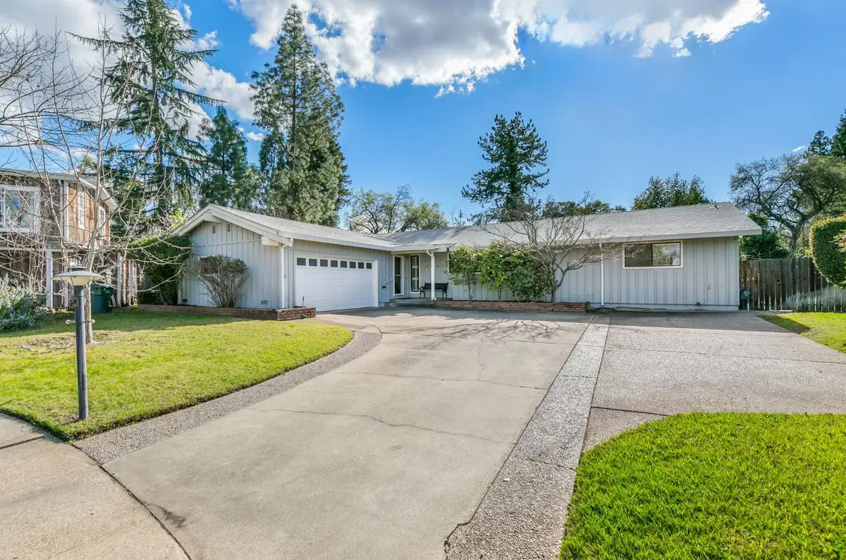 4232 De Ville Court, Sacramento, CA 95821 - #1