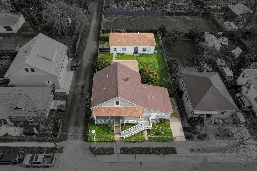 3307 37th Street, Sacramento, CA 95817 - #2