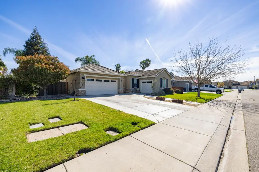 336 Kristen Way, Ripon, CA 95366 - #2