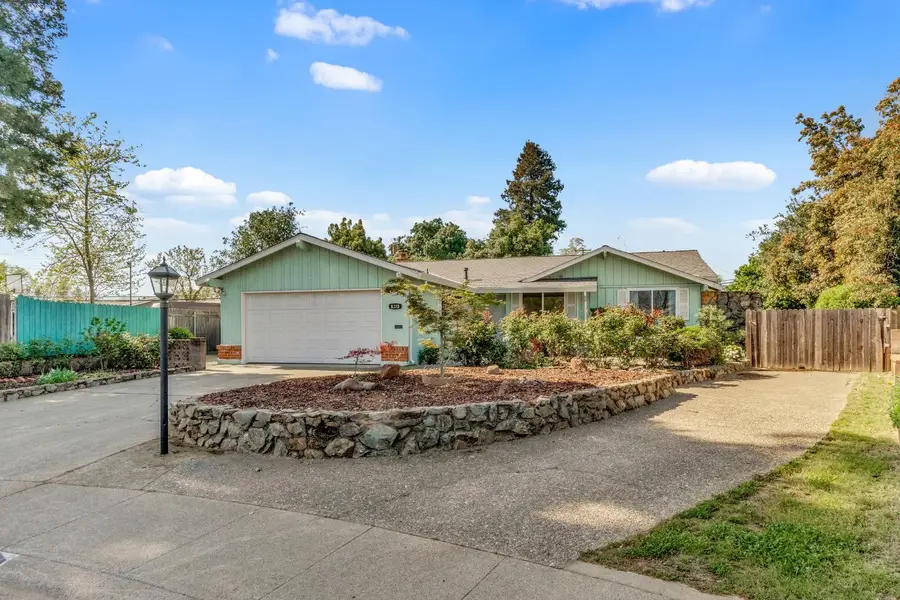 8310 Reed Court, Sacramento, CA 95826 - #3