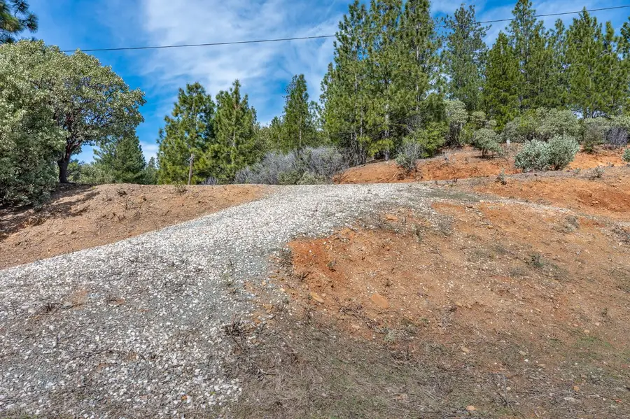 5776 Prospector Lane, Murphys, CA 95247 - #3