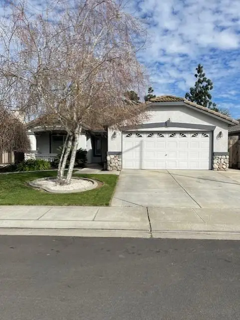 196 Dyer Avenue, Manteca, CA 95336 - #1