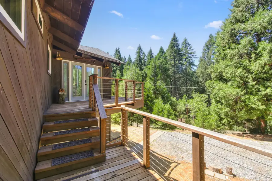 7115 Lakewood Drive, Pollock Pines, CA 95726 - #3