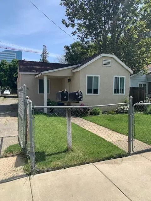 525 5th Street #A&B, West Sacramento, CA 95605
