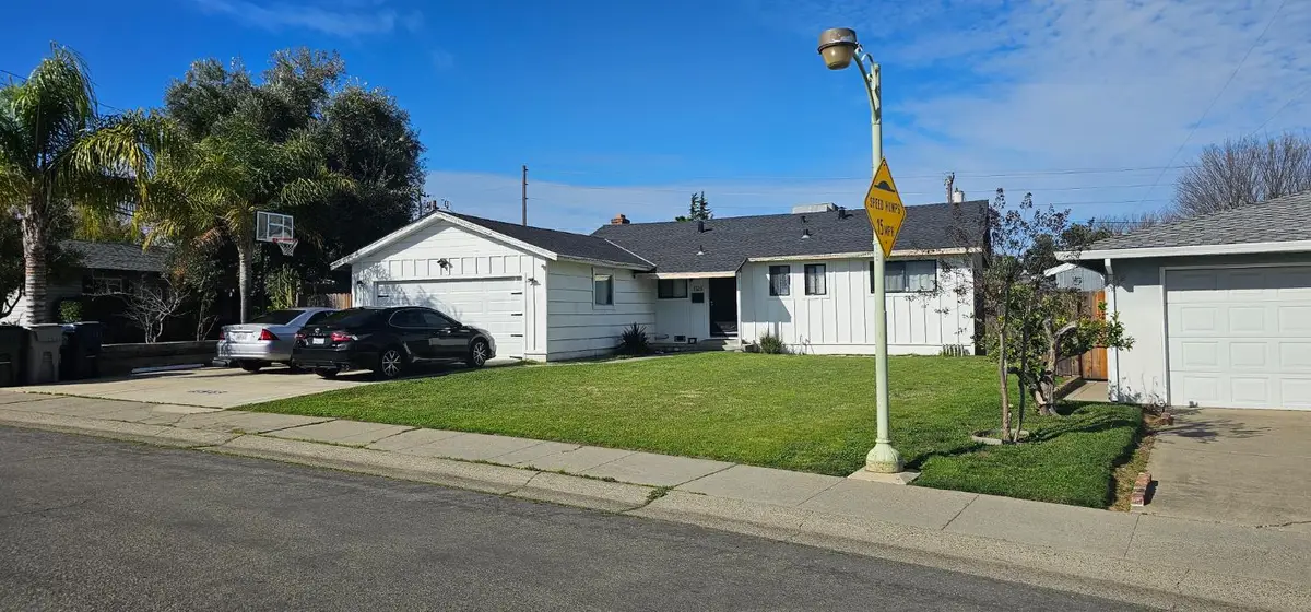1525 Tiverton Avenue, Sacramento, CA 95822 - #1