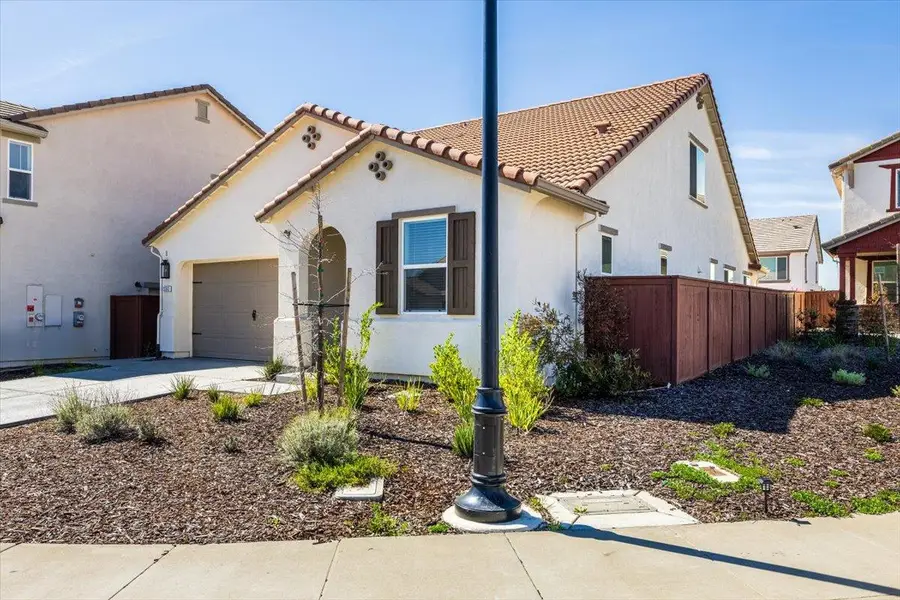 3363 Apollo Court, Folsom, CA 95630 - #2