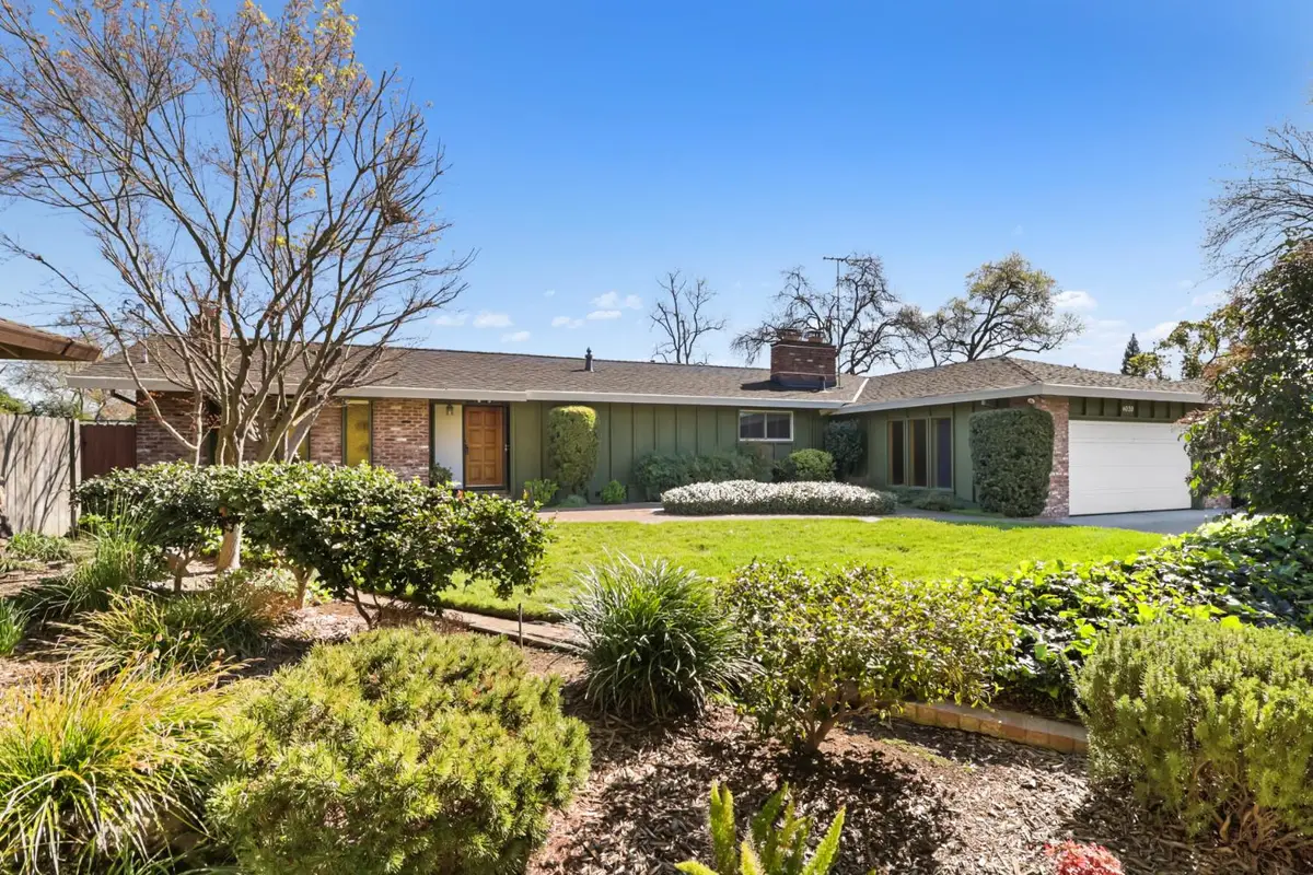 4020 Las Ninas Court, Sacramento, CA 95821 - #1