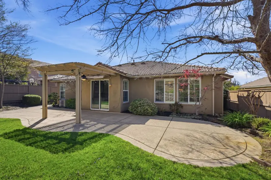 2052 Beckett Drive, El Dorado Hills, CA 95762 - #3