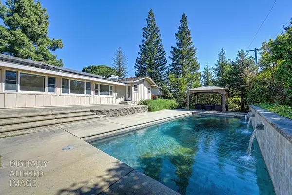 6730 Lakeview Drive, Carmichael, CA 95608