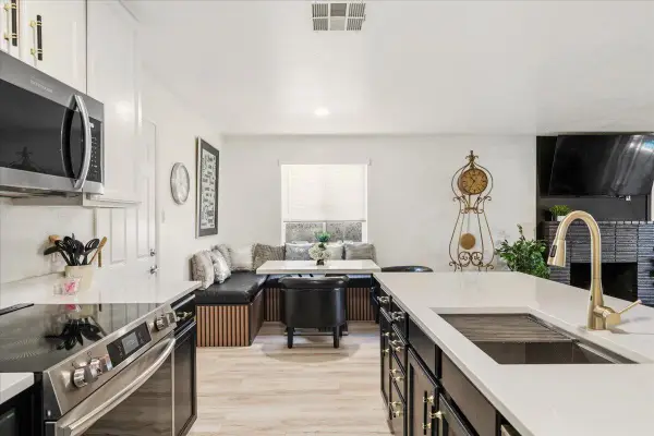 5844 Sharps Circle, Carmichael, CA 95608