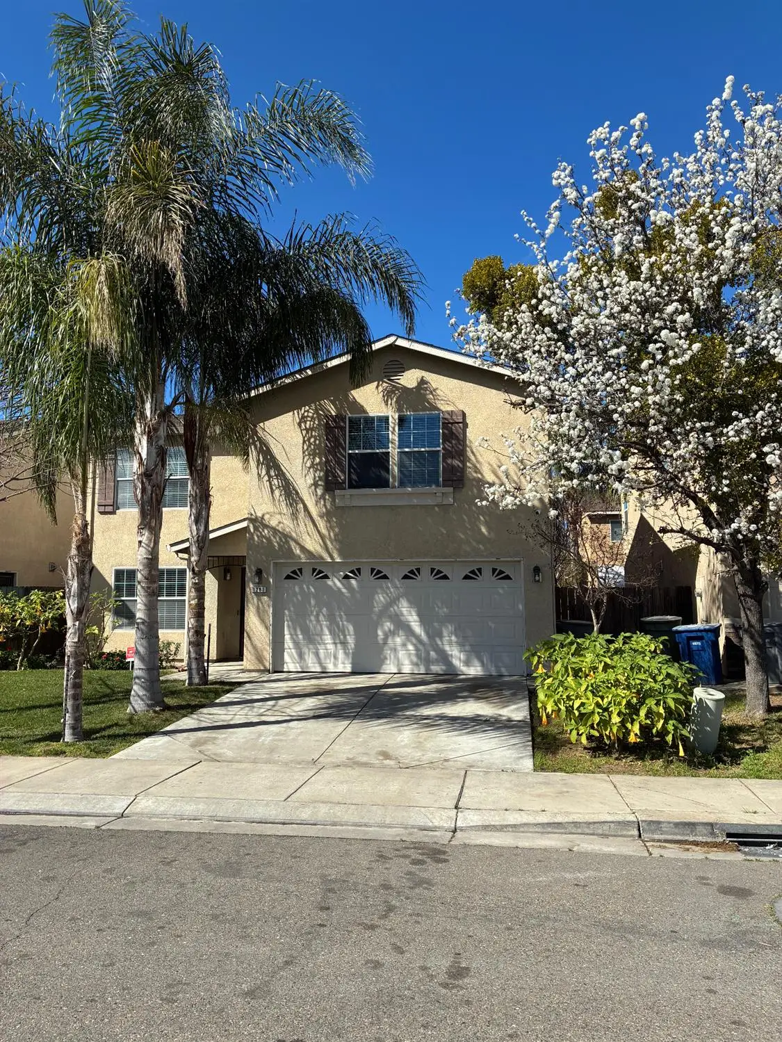 1281 Sunup Dr, Merced, CA 95348 - #1