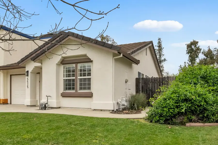 5525 Marden Street, Davis, CA 95618 - #2