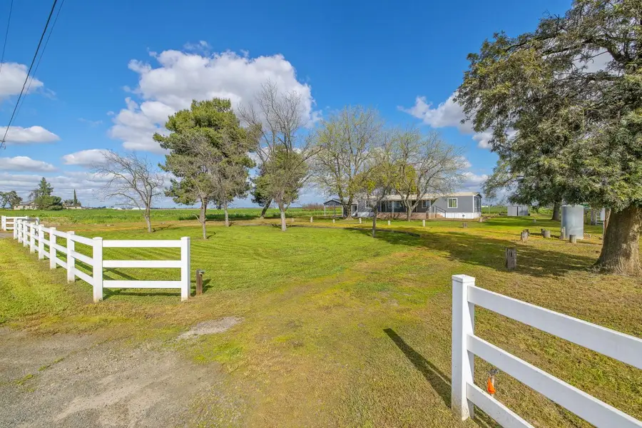 13941 9th Avenue, Hanford, CA 93230 - #3