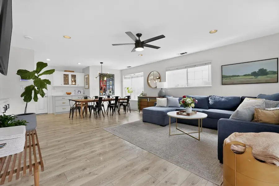 4415 Clytie Way, Sacramento, CA 95864 - #3