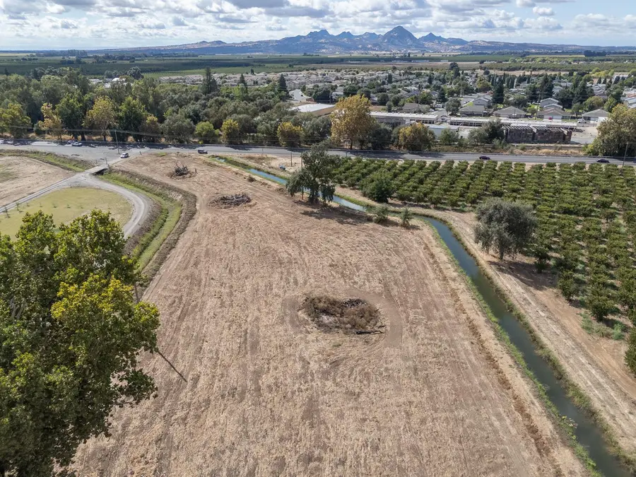 9375 Live Oak Boulevard, Live Oak, CA 95953 - #3