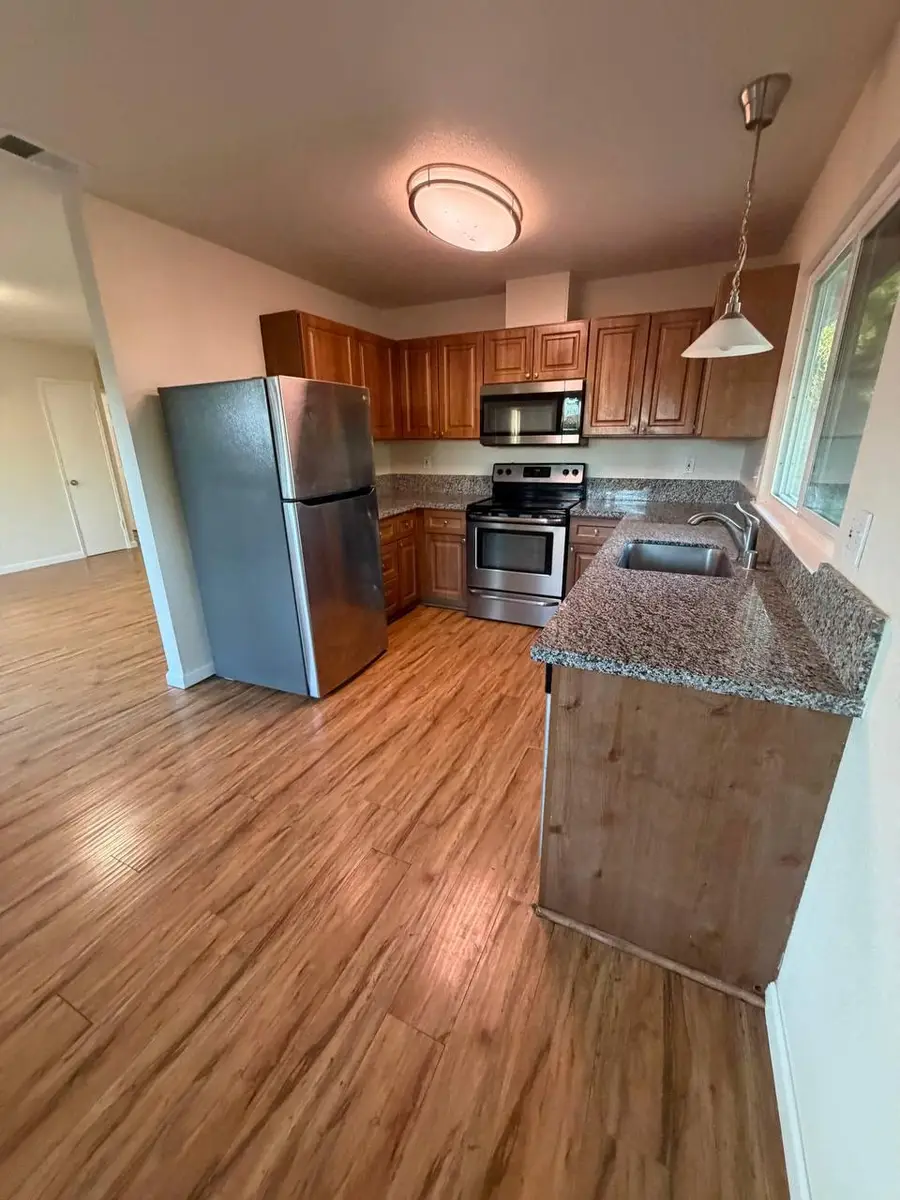 5930 Saddleback Way, Sacramento, CA 95823 - #3