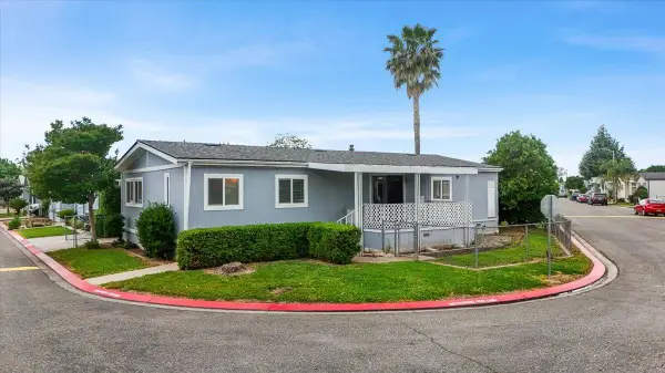 5901 Newbrook Circle #117, Riverbank, CA 95367