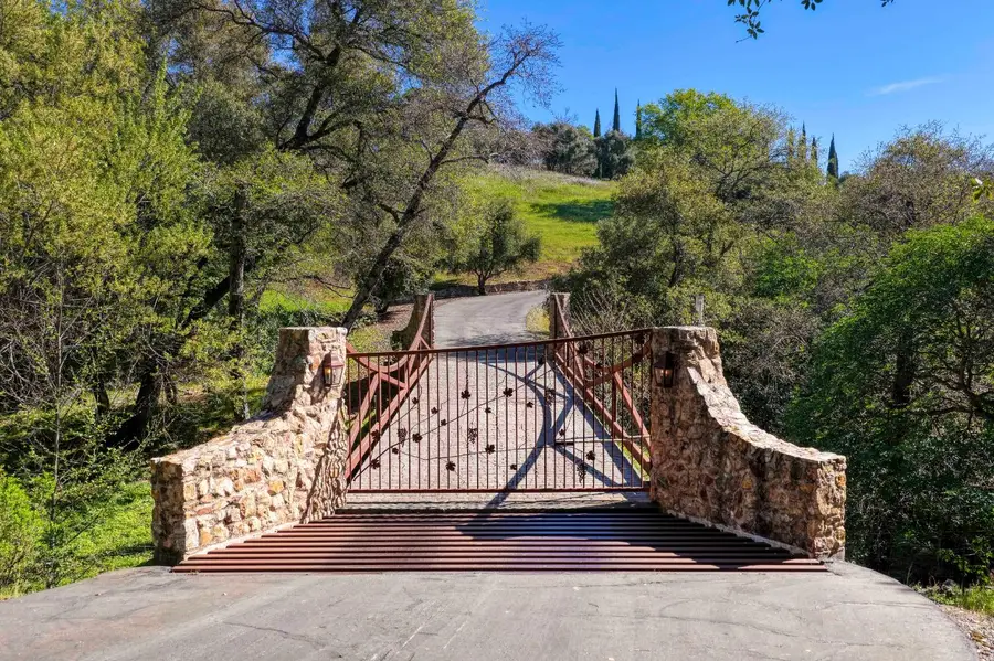 2581 Shirland Tract Road, Auburn, CA 95603 - #3