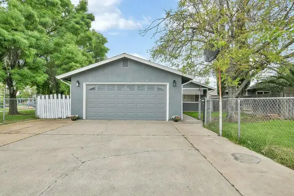207 Park Avenue, Manteca, CA 95337