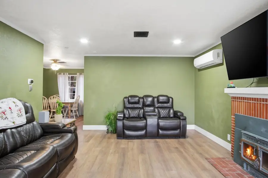 1315 Barcelona Avenue, Stockton, CA 95209 - #3