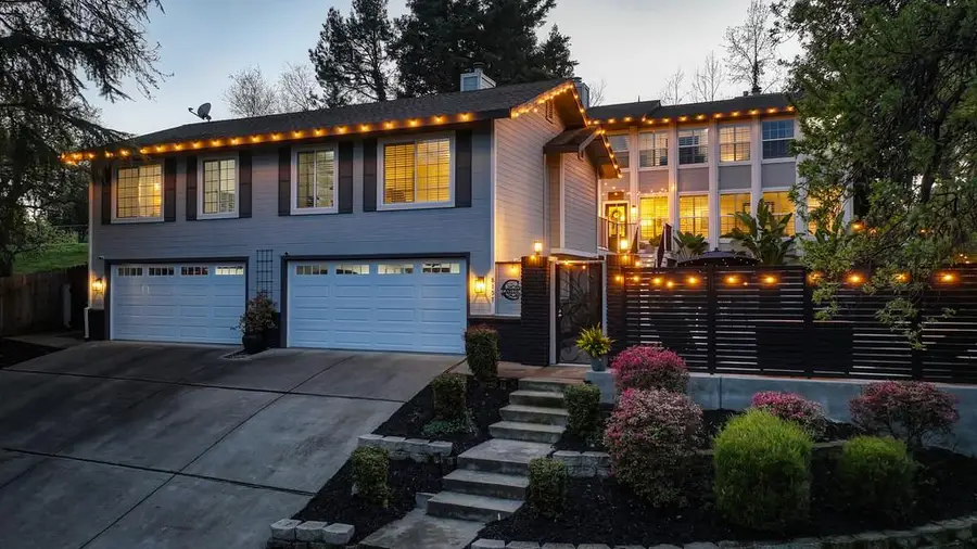 8157 Winding Way, Fair Oaks, CA 95628 - #3