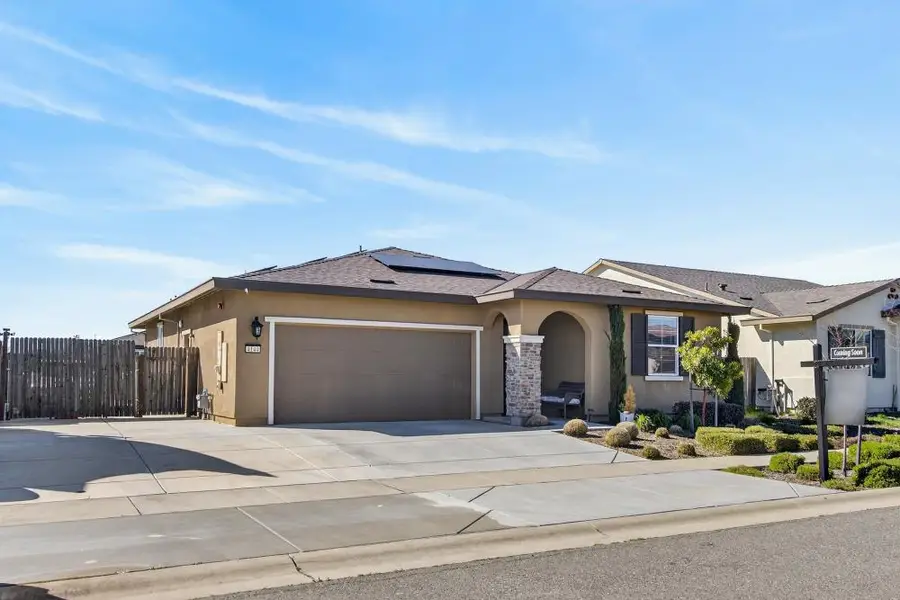 4144 Sir Barton Drive, Olivehurst, CA 95961 - #2