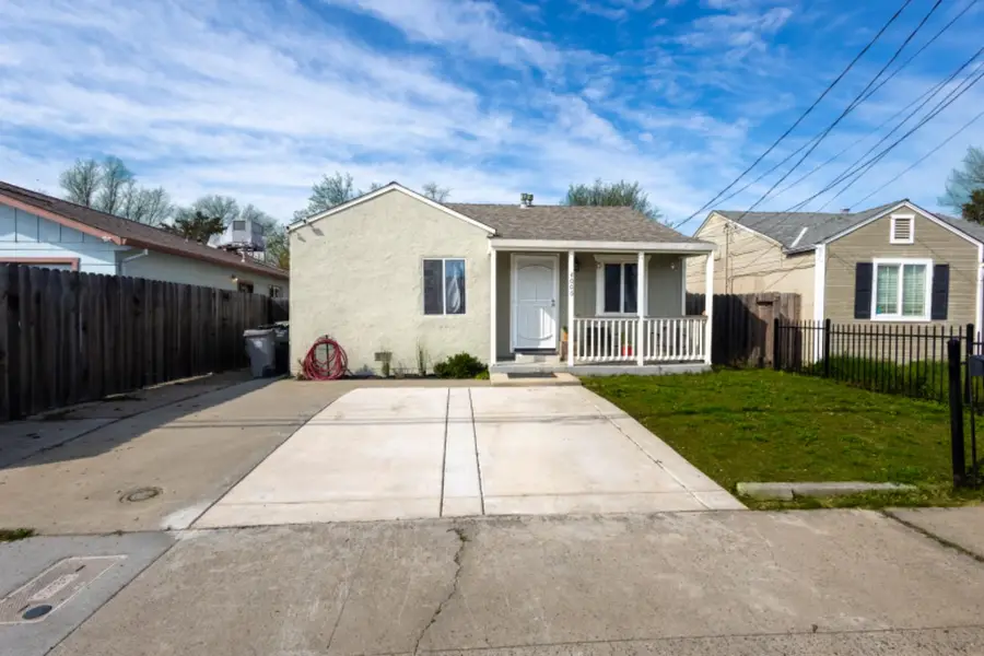 4006 35th Street, Sacramento, CA 95820 - #2