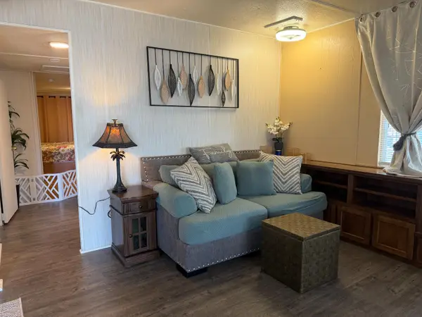 96 Wilderness Road, Rancho Cordova, CA 95670