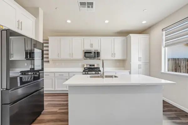 4369 Icon Avenue, Modesto, CA 95356